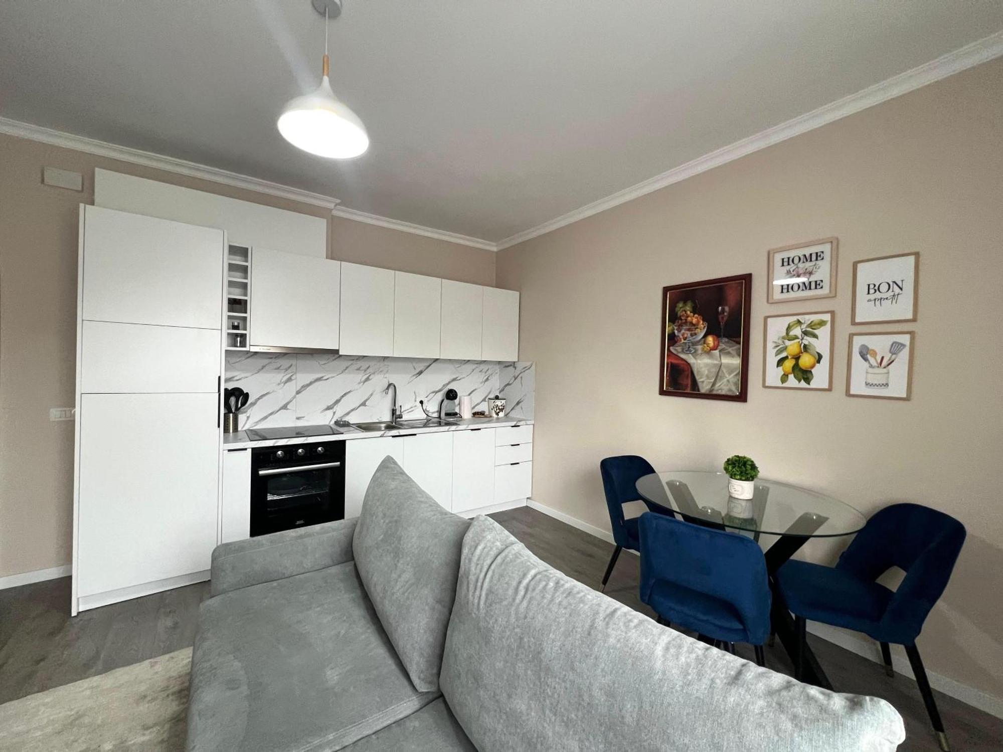 Cozy Flat Near Air Albania Stadium 1 Tirana Kültér fotó